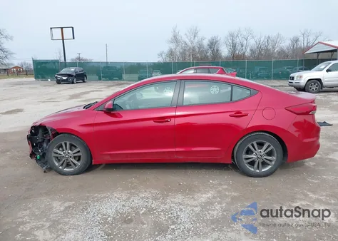2017 Hyundai Elantra Se из США, поврежденный, VIN 5NPD84LF3HH090888